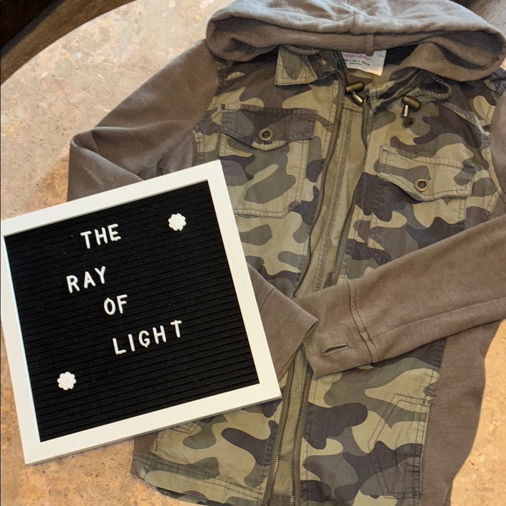 Camouflage Hooded Jacket
